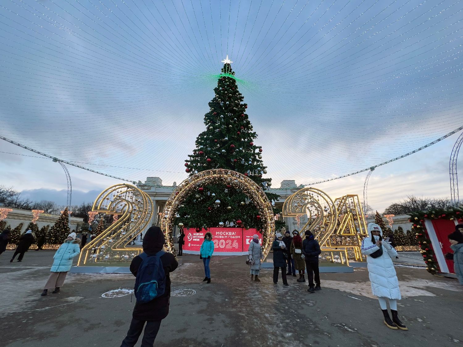 俄罗斯民众度新年